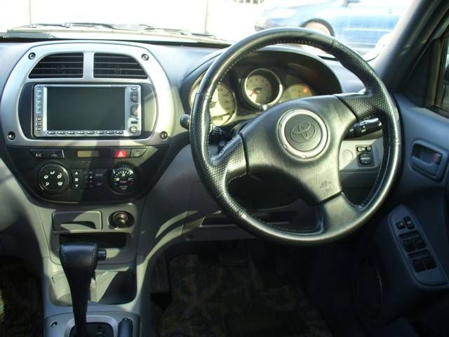2000 Toyota RAV4