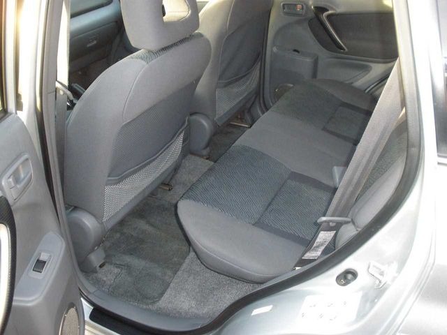 2000 Toyota RAV4