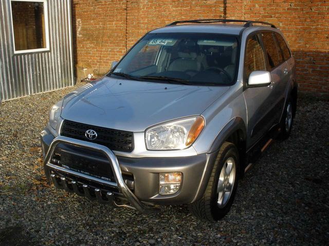 2000 Toyota RAV4
