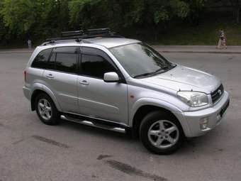 RAV4