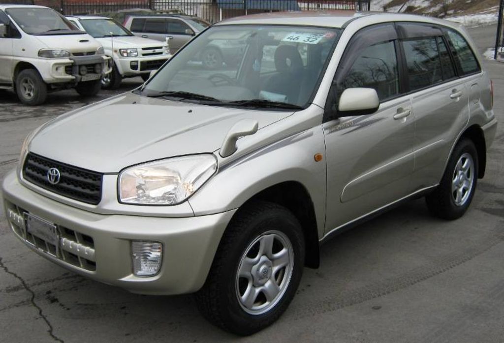 2000 Toyota RAV4