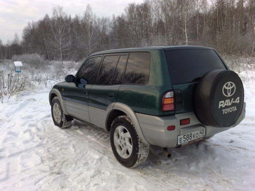 2000 Toyota RAV4
