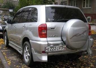 2000 RAV4