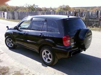 2000 Toyota RAV4