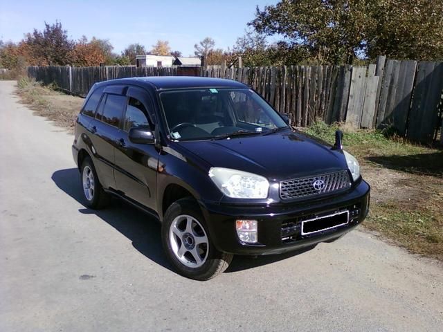 2000 Toyota RAV4