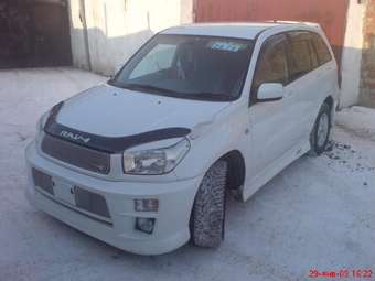 2000 Toyota RAV4