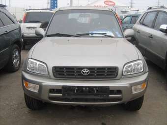 RAV4