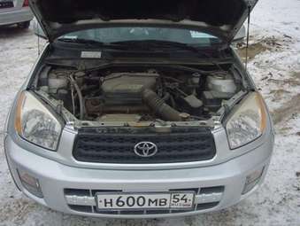 2000 RAV4