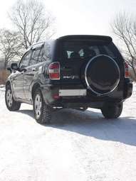 2000 RAV4
