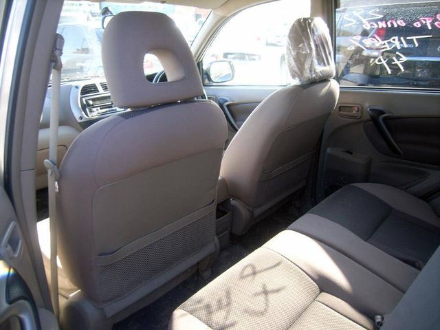 2000 Toyota RAV4