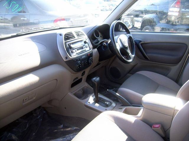 2000 Toyota RAV4