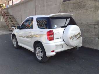 2000 Toyota RAV4