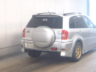 2000 Toyota RAV4 Photos