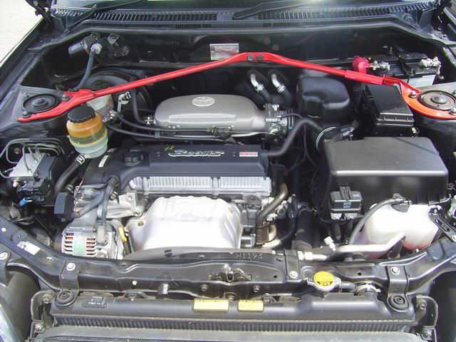 2000 Toyota RAV4 Images