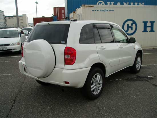 2000 Toyota RAV4 Images