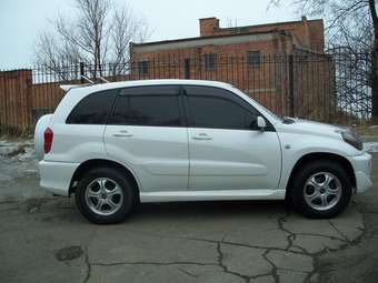 2000 Toyota RAV4 For Sale