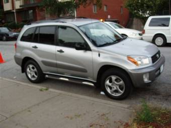 2001 RAV4