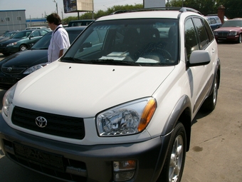 2001 Toyota RAV4