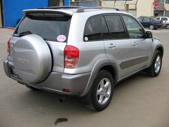 RAV4