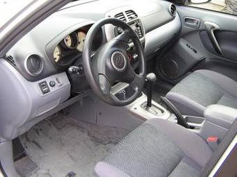2001 RAV4