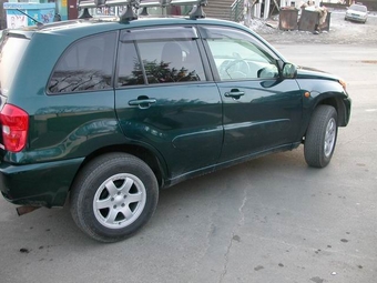 RAV4