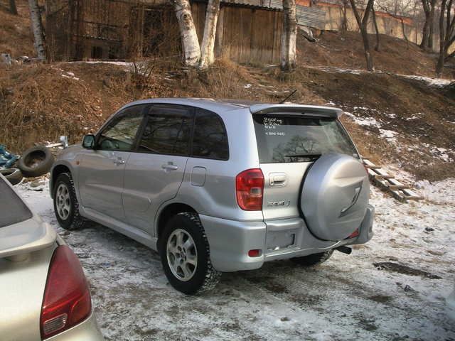 2001 Toyota RAV4