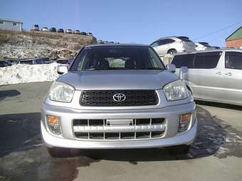 2001 RAV4