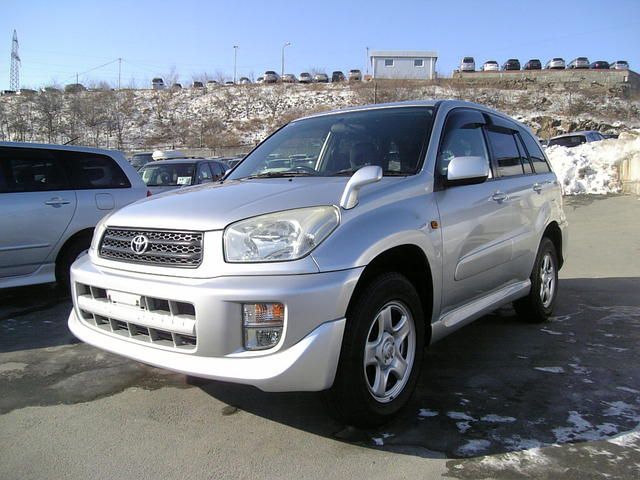 2001 Toyota RAV4