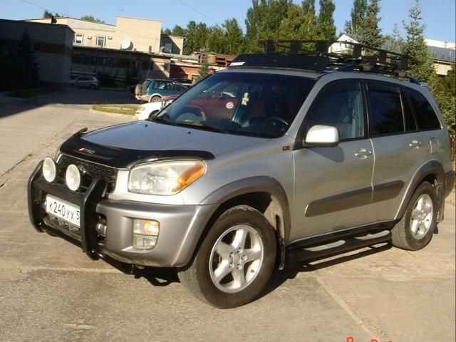 2001 Toyota RAV4