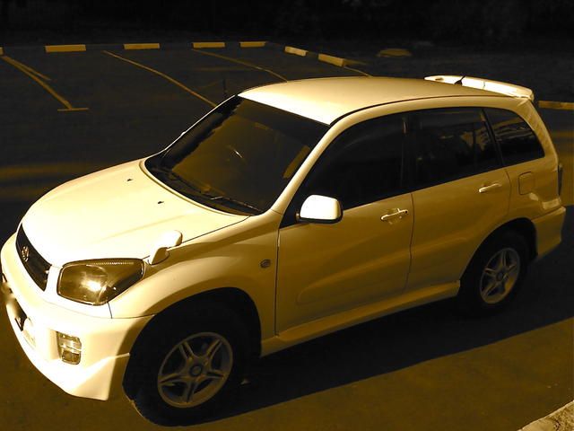 2001 Toyota RAV4