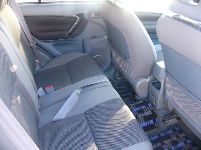 2001 Toyota RAV4