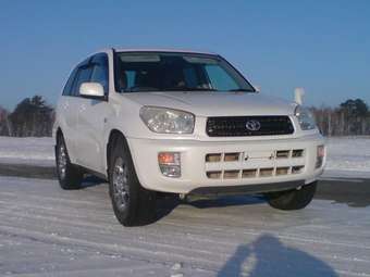 2001 RAV4