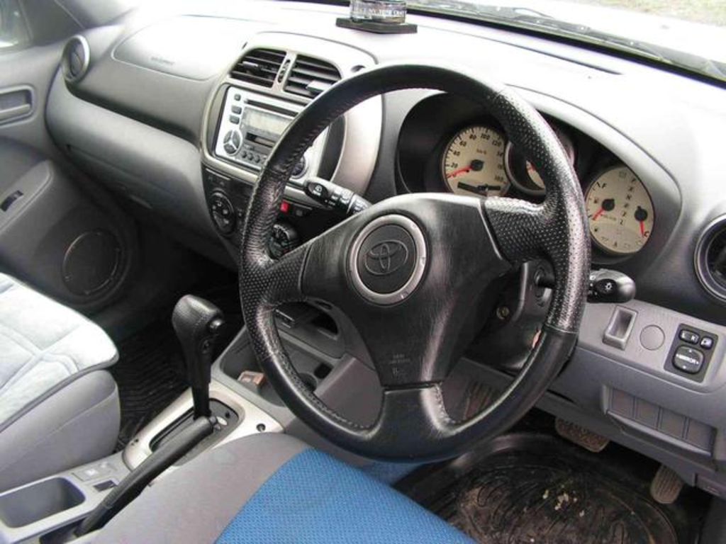 2001 Toyota RAV4