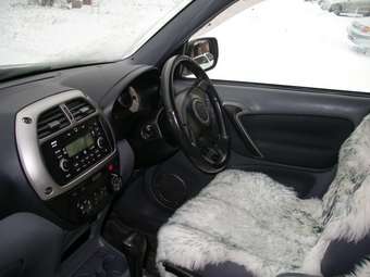 RAV4