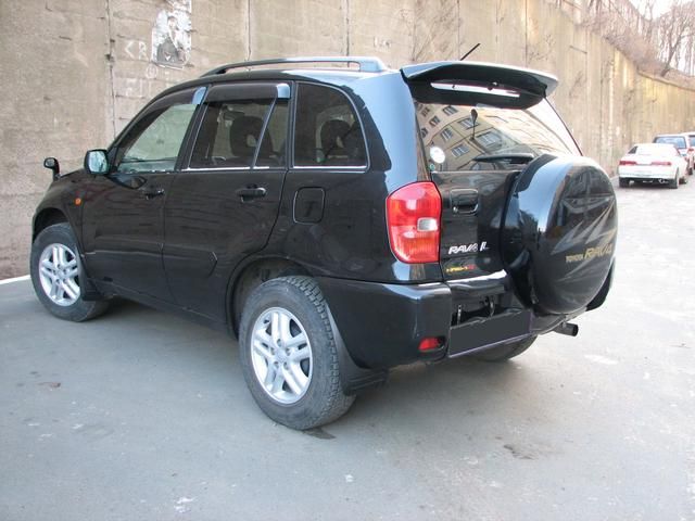 2001 Toyota RAV4