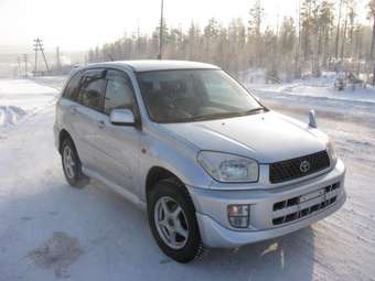 RAV4