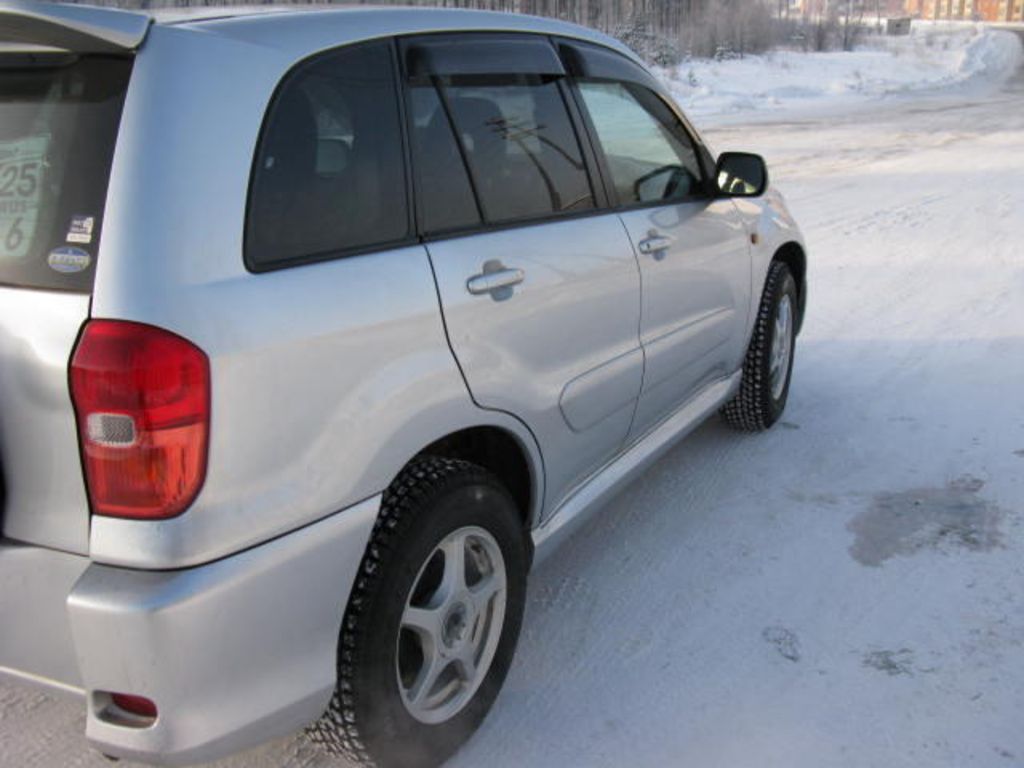 2001 Toyota RAV4