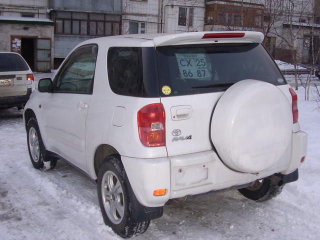 2001 Toyota RAV4