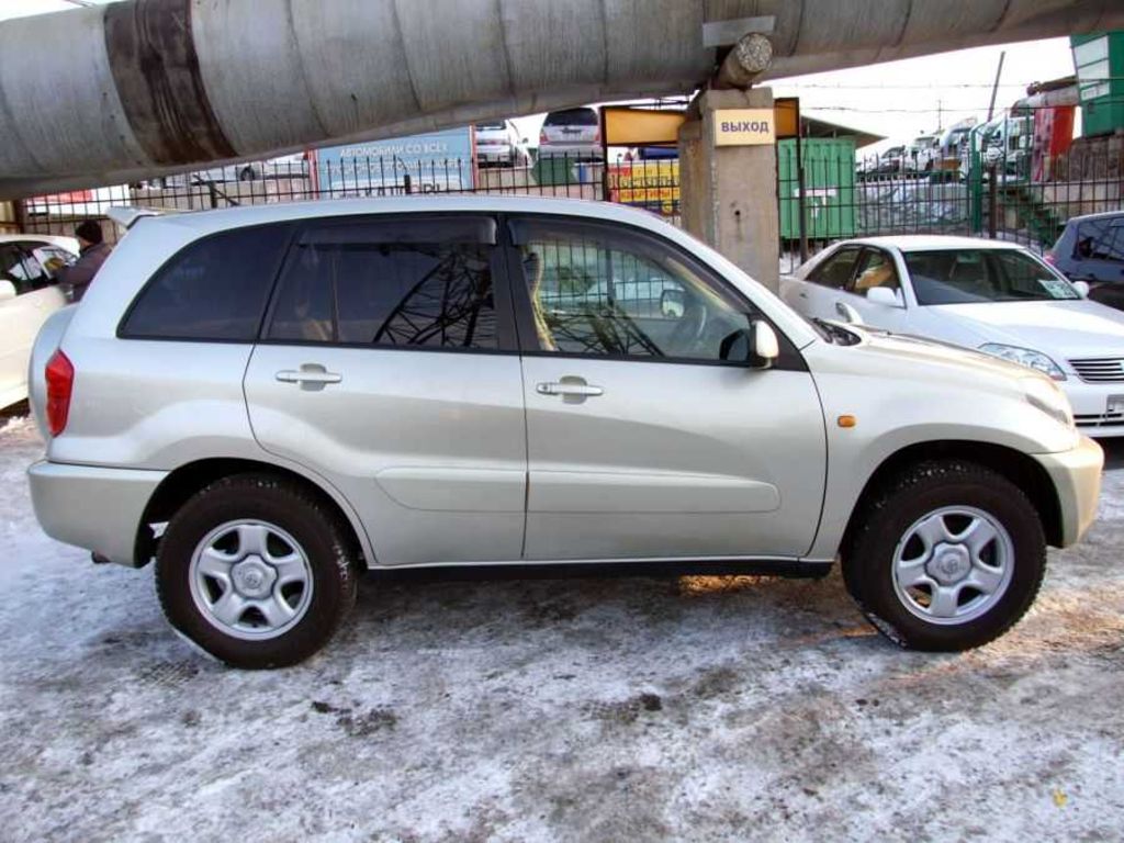 2001 Toyota RAV4