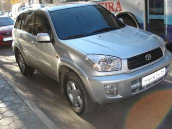 RAV4