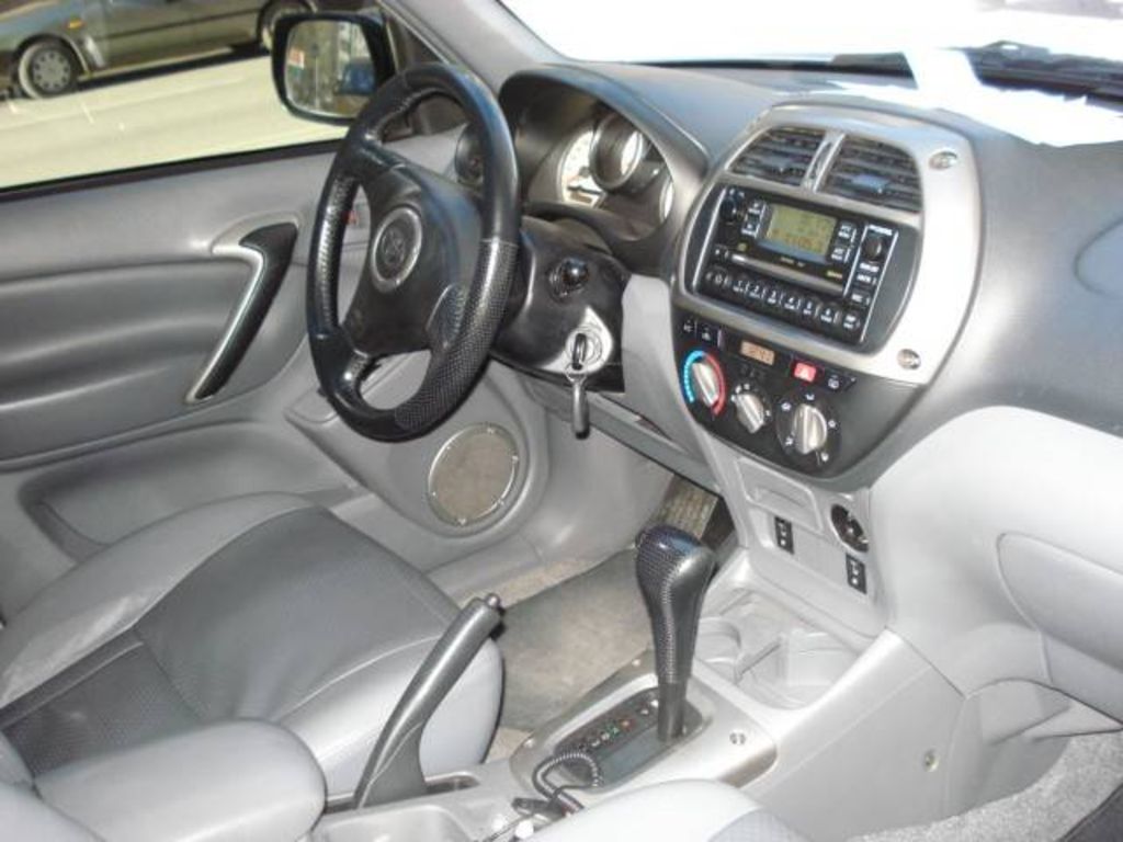 2001 Toyota RAV4