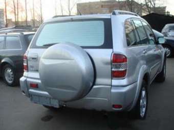2001 RAV4