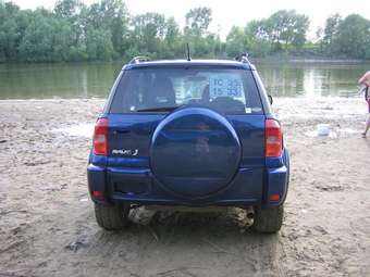 2001 RAV4