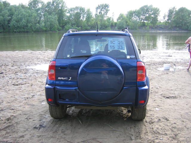2001 Toyota RAV4