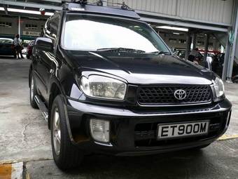 2001 Toyota RAV4 Pictures