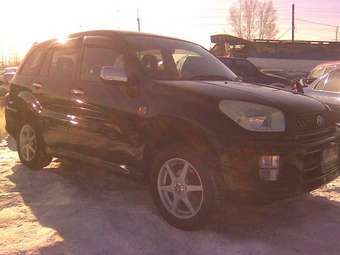 2001 Toyota RAV4 Pictures