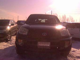 2001 Toyota RAV4 Photos