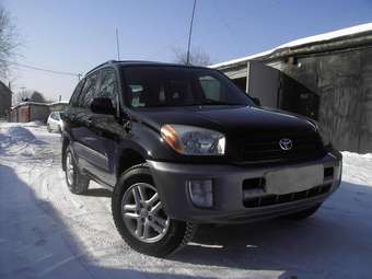2001 Toyota RAV4 Pictures