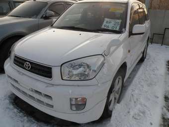 2001 Toyota RAV4 Photos