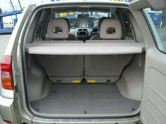 2001 Toyota RAV4 Photos